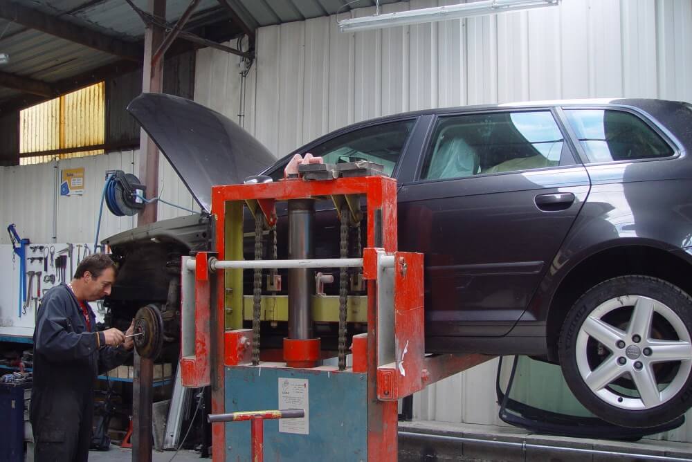 Entretien courant de votre véhicule - Garages Normandie