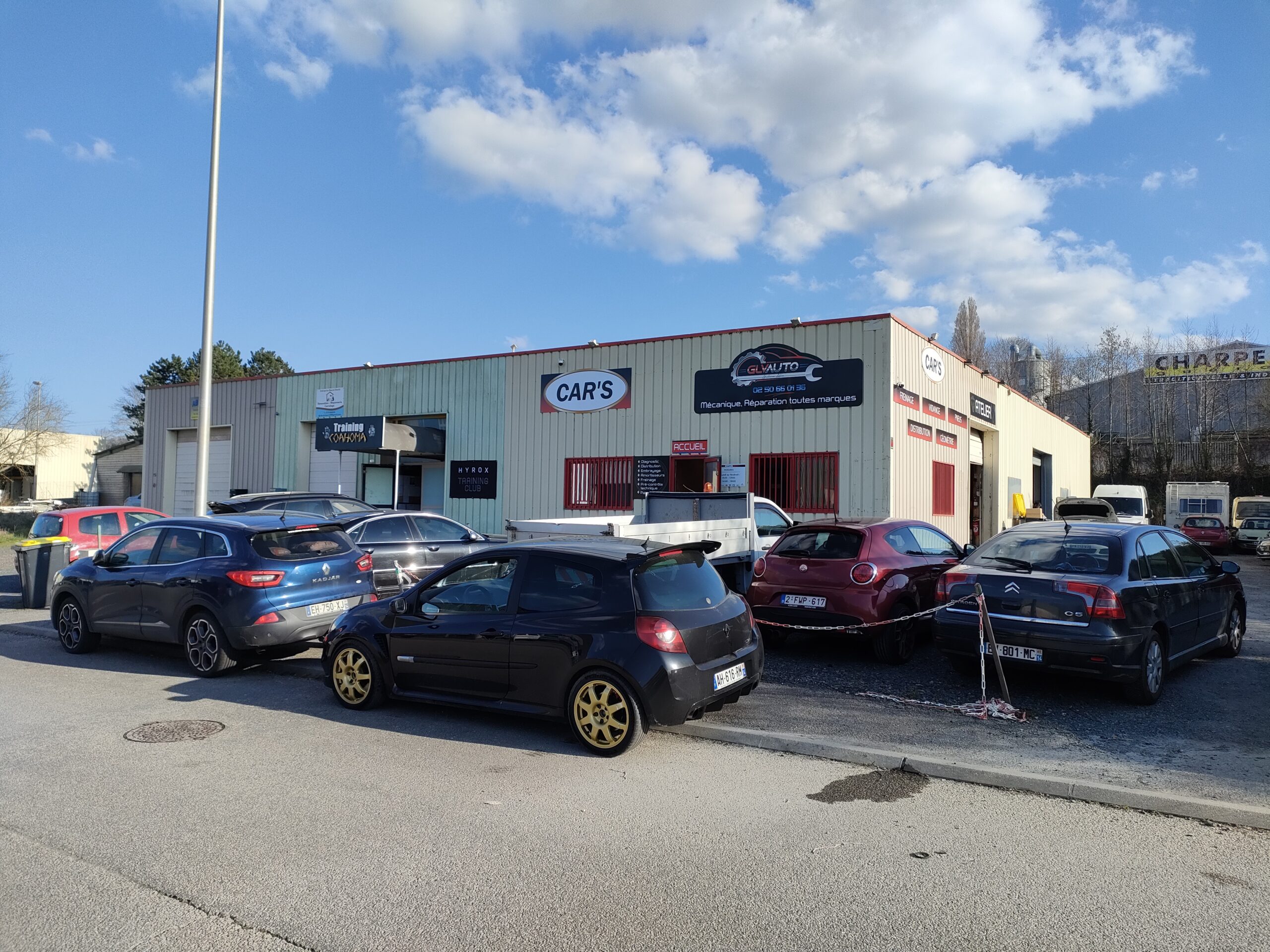 glv-automobile-garage-cars